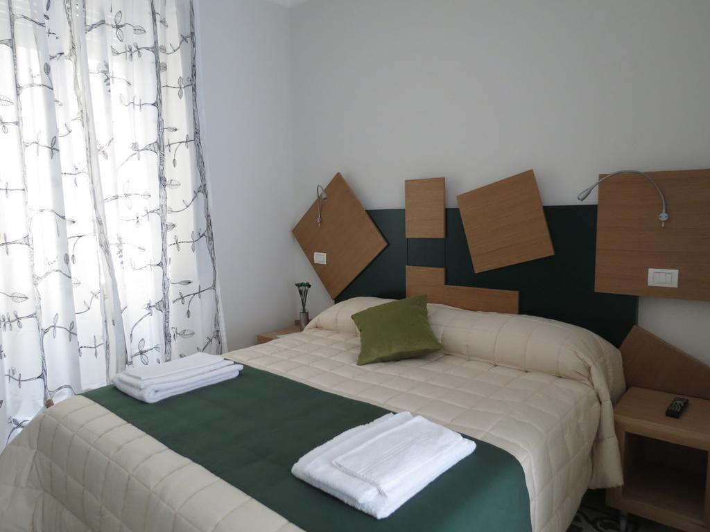 Adriano Augusto Bed and Breakfast Ρώμη Δωμάτιο φωτογραφία