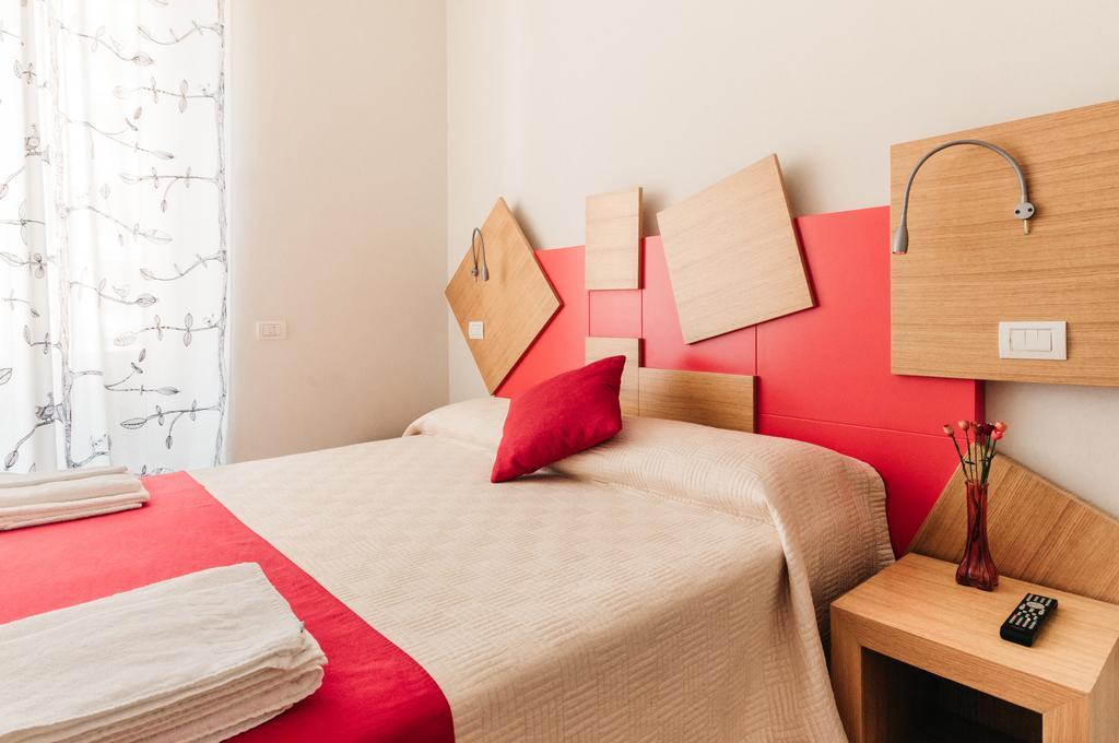 Adriano Augusto Bed and Breakfast Ρώμη Δωμάτιο φωτογραφία